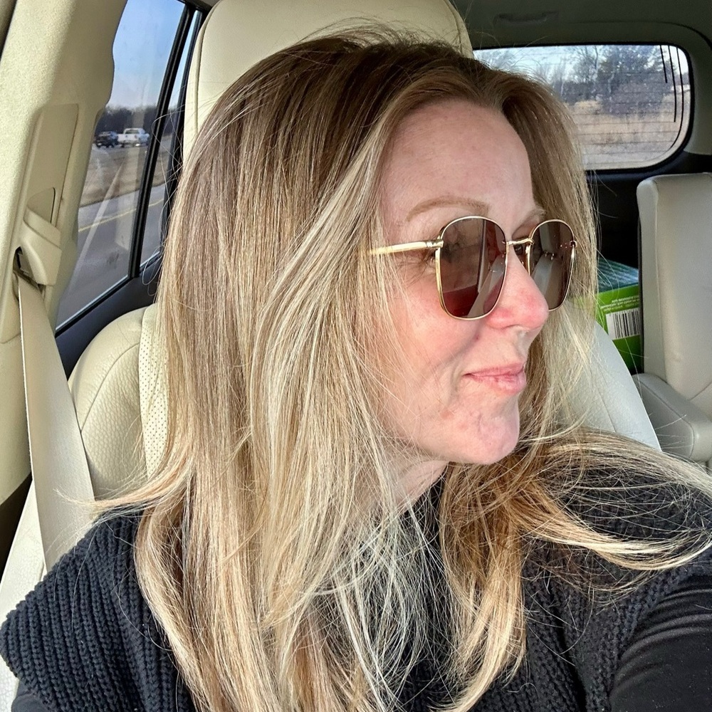 Meet your Posher, Betsy